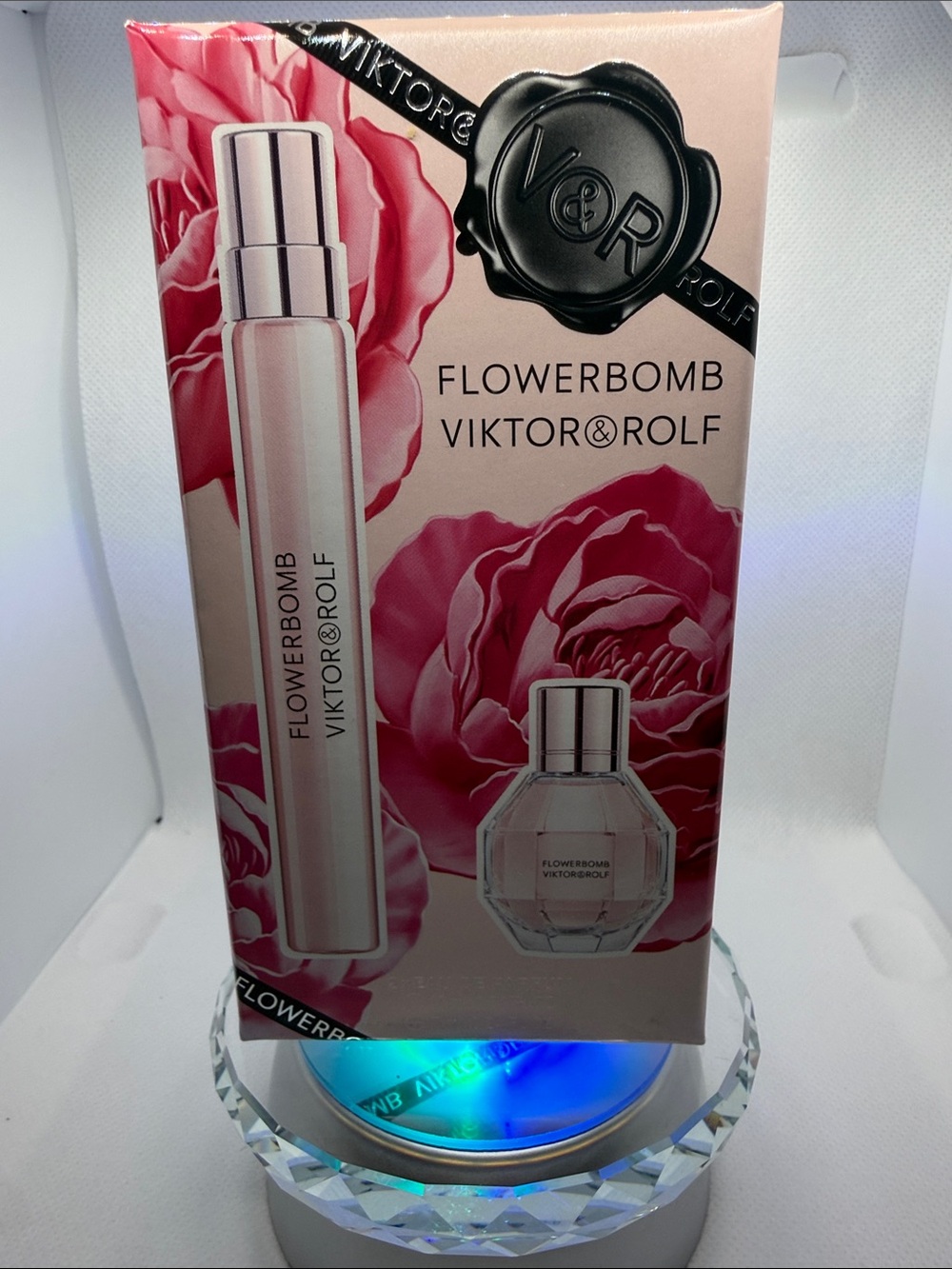 NEW Flowerbomb by Viktor&Rolf